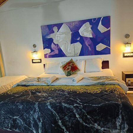 Lotus Riya Home Stay Hampi Exterior photo